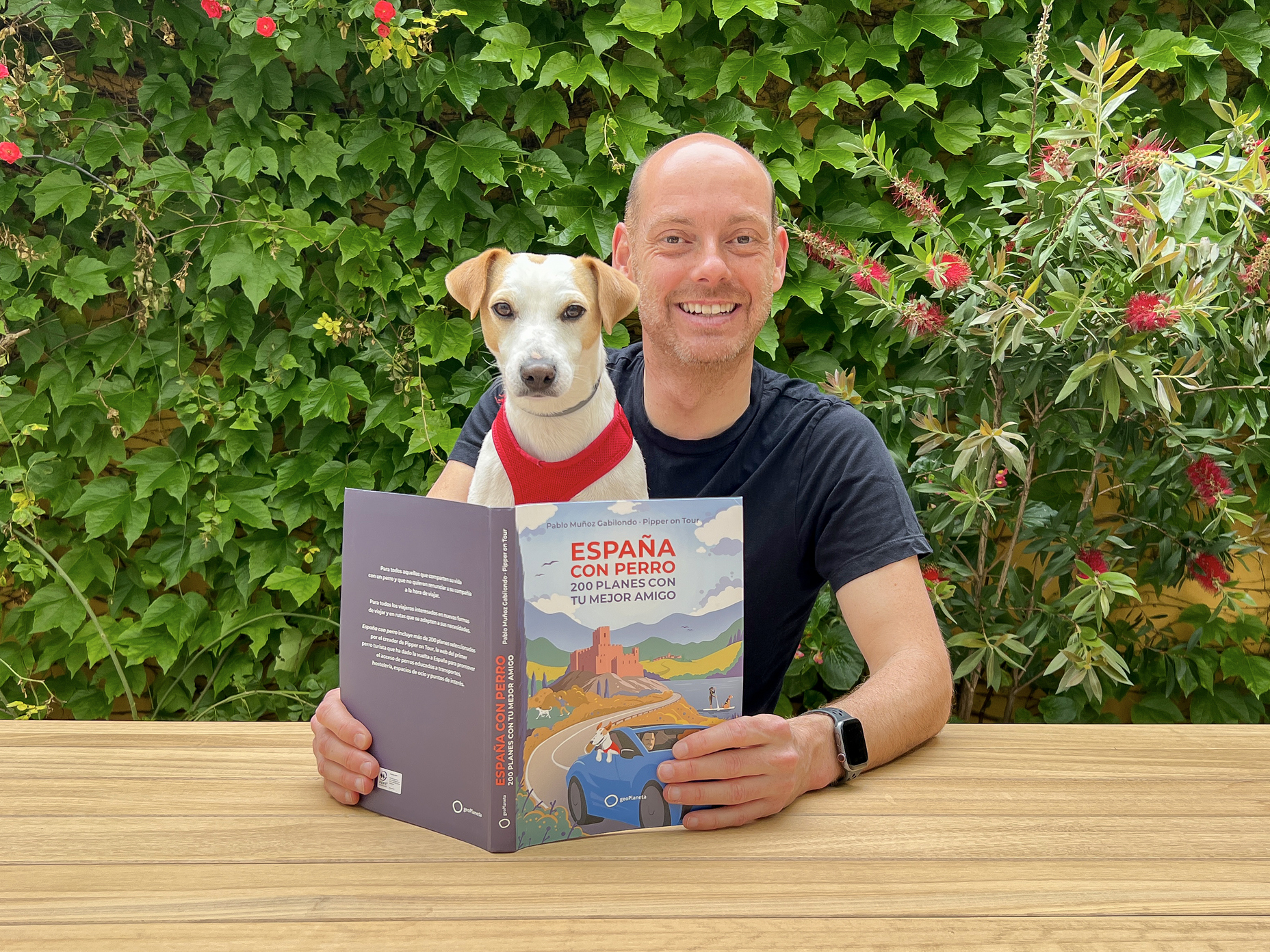 Leer mensaje completo: Pipper, el perro influencer, lanza su nuevo libro ‘España con perro’