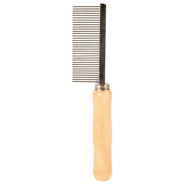 Comb, wooden handle, medium teeth, 18 cm