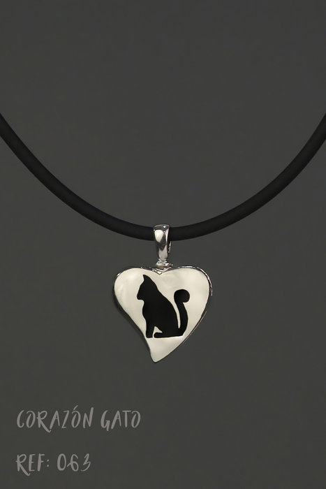 Colgante Corazon Gato 15 x 16mm.