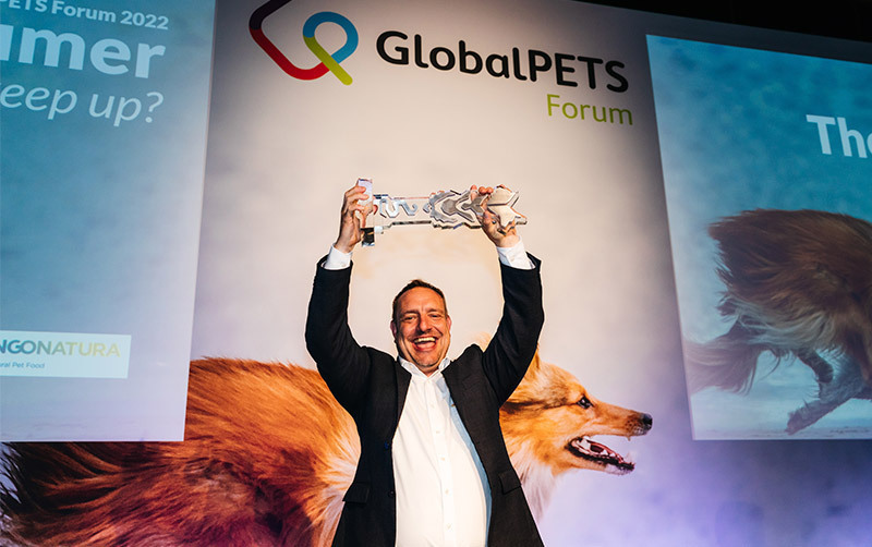 Leer mensaje completo: Josera recibe el premio Foro Global Pets 2022 como marca pionera en adaptarse al consumidor